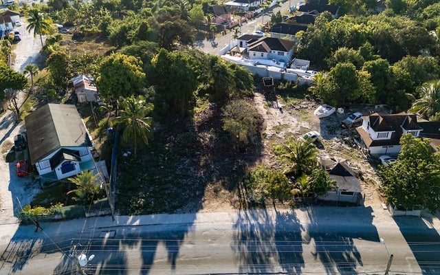 Carmichael Village, New Providence/Paradise Island