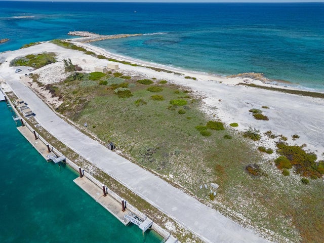 Lot #6 Marina Beach, Exuma & Exuma Cays