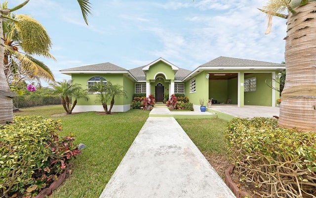 Winton Heights, New Providence/Paradise Island