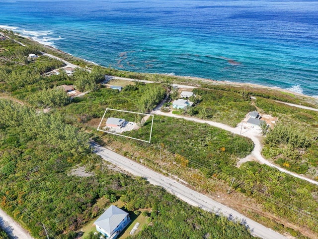 Home In Rainbow Bay, Eleuthera