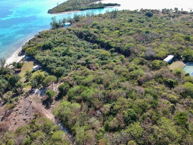 Off Vivian Pinder Road, Eleuthera