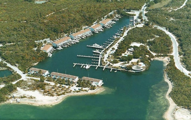 Great Harbour Cay #6 4, Berry Islands