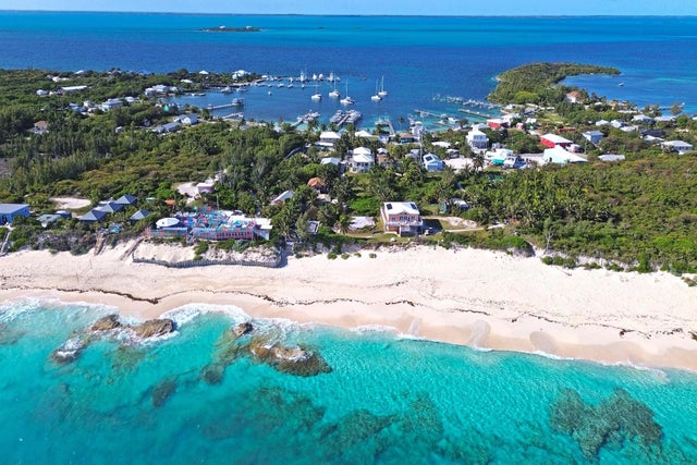 Settlement Beachfront, Abaco