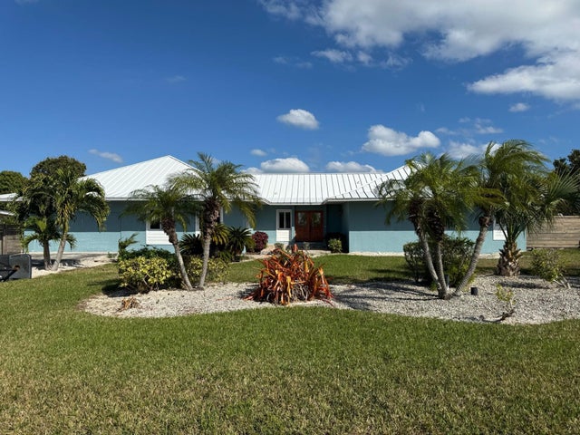 Ww5 Confederates Walk, Grand Bahama/Freeport