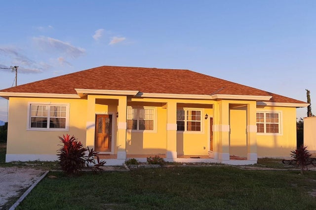 Central Pines, Abaco