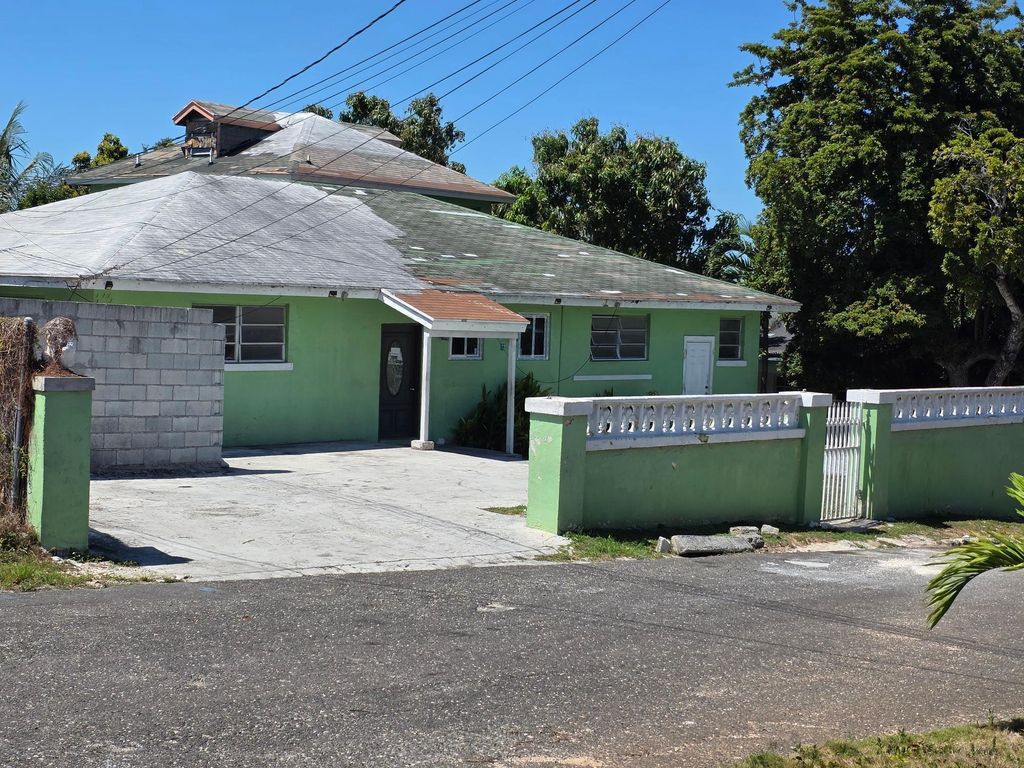 Stanton Drive, New Providence/Paradise Island