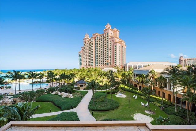 The Reef 5-910, New Providence/Paradise Island