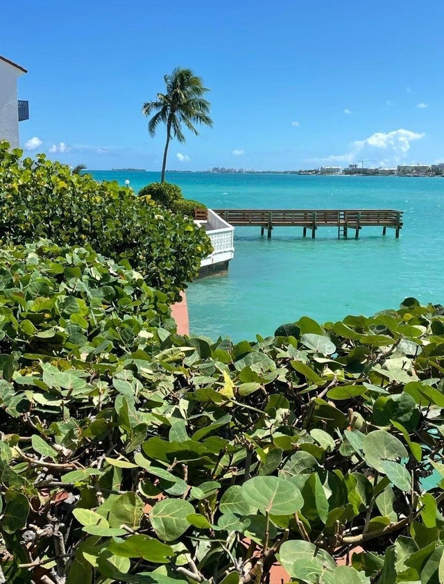 19 West Bay Street 19, New Providence/Paradise Island