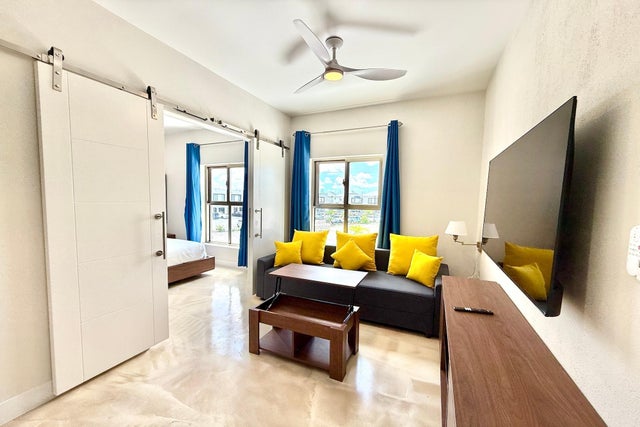 Windsor Field Road 19, New Providence/Paradise Island