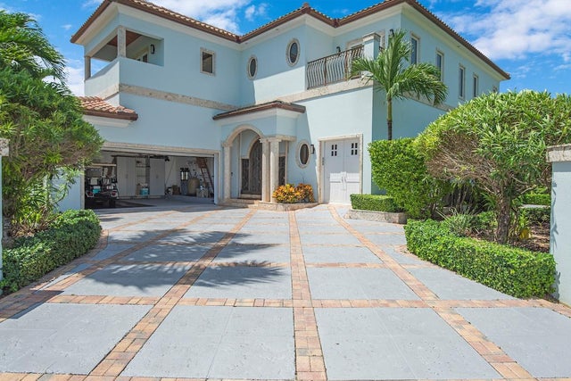 23 Ocean Club Dr., New Providence/Paradise Island