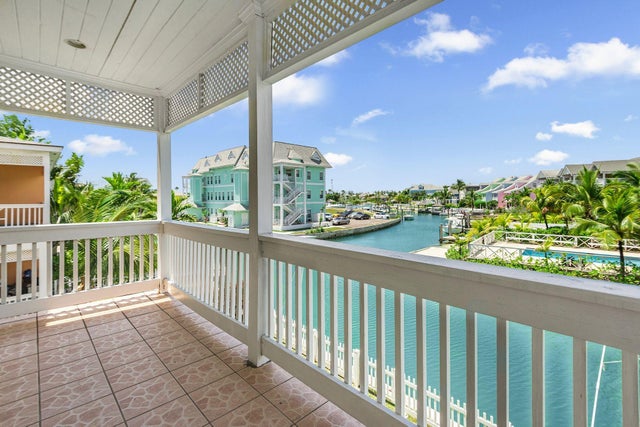 Sandyport Drive, New Providence/Paradise Island