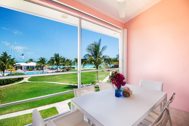 Bahama Beach Club 2070, Abaco