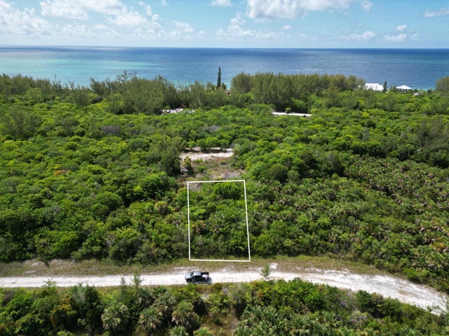 21 Winding Road, Abaco