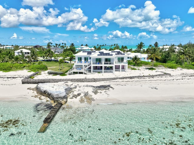 Suzies Rock, Abaco