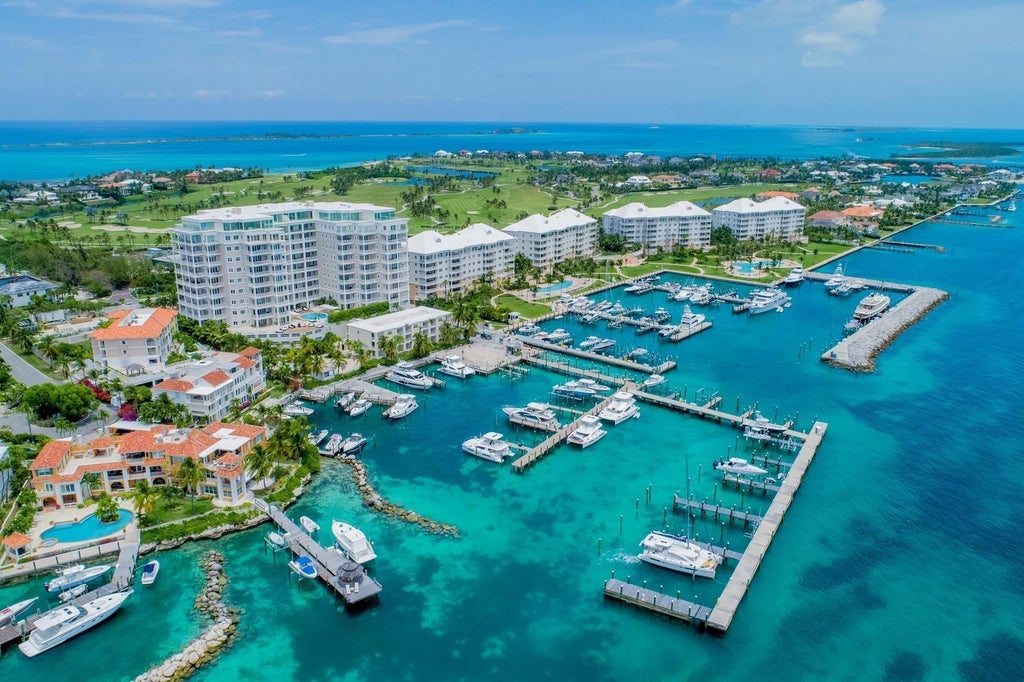 One Ocean 907, New Providence/Paradise Island