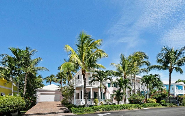 Sandyport Drive Home, New Providence/Paradise Island