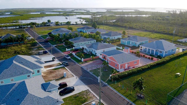 86 Emerald Coast Subdivision, New Providence/Paradise Island