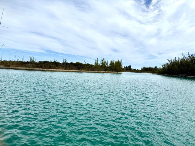 Muzzle Road, Freeport, Gr, Grand Bahama/Freeport