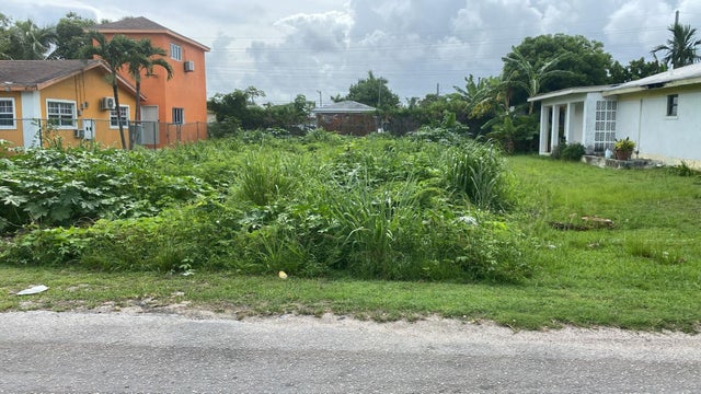 Bamboo Street, New Providence/Paradise Island