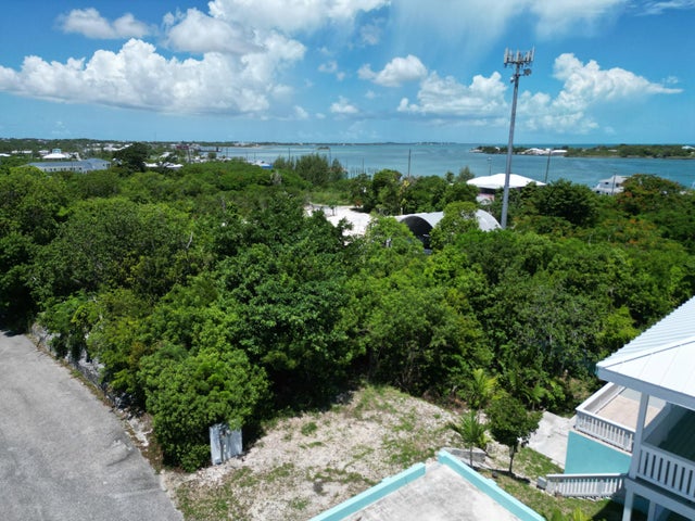 37 Sunrise Bay, Abaco