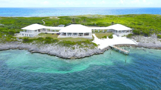 Tilloo Pond Estate, Abaco