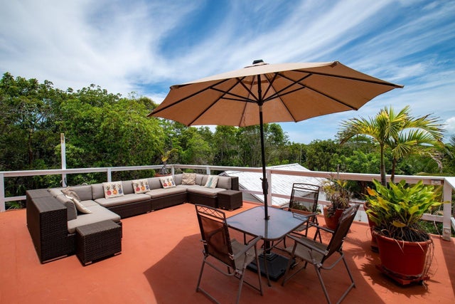 Sunny Days, Eleuthera