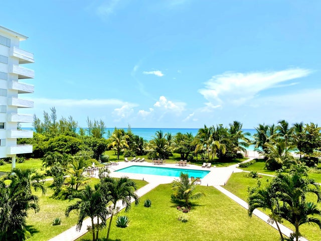 Silver Point Condominiums 25, Grand Bahama/Freeport