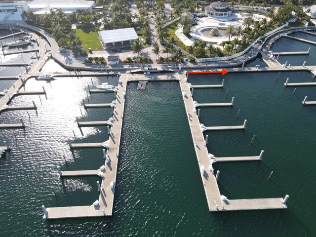 Bimini Bay Dock Slip, Bimini