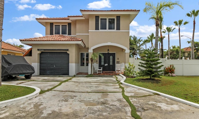 Amber Close East 278, New Providence/Paradise Island