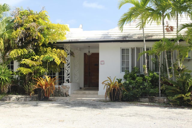 Wild Tamarind Drive, New Providence/Paradise Island