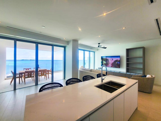 Goldwynn 426, New Providence/Paradise Island