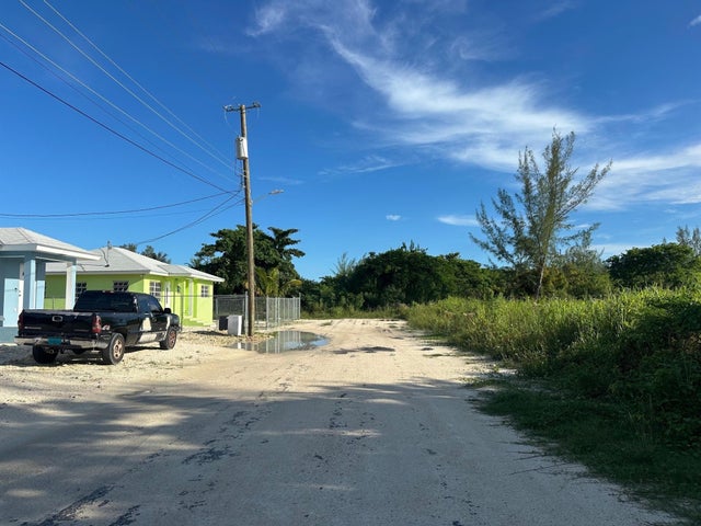 Pinewood Gardens 2813, New Providence/Paradise Island