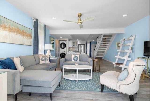 912 West Bay Street 000, New Providence/Paradise Island