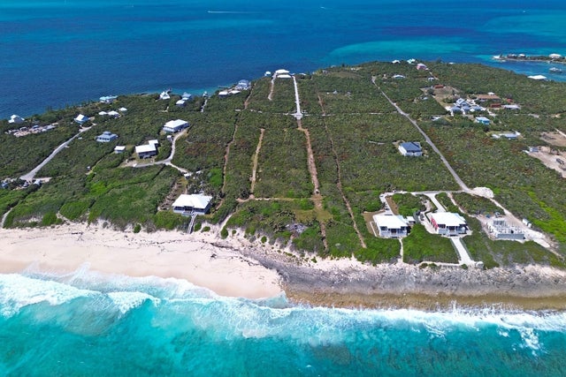 Mermaids On The Beach, Abaco