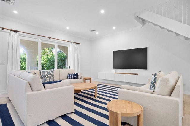 13 Turnberry, New Providence/Paradise Island