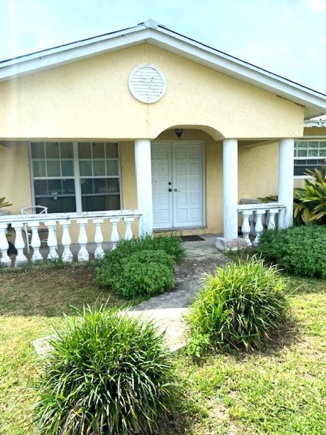 17 Pelican Road Yeoman Wood, Grand Bahama/Freeport