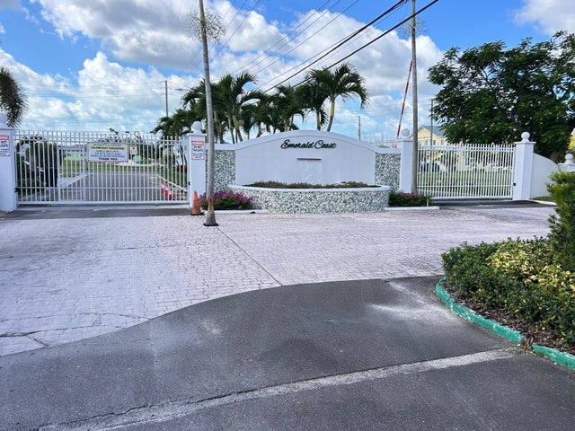 Emerald Coast Subdivision, New Providence/Paradise Island