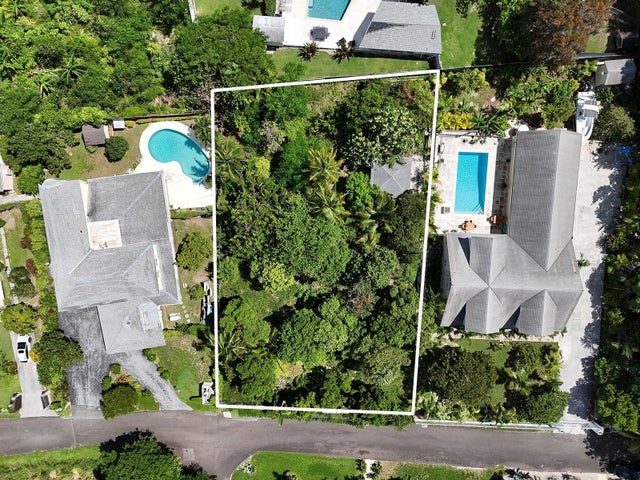 #32 Ridgeway Estates, New Providence/Paradise Island