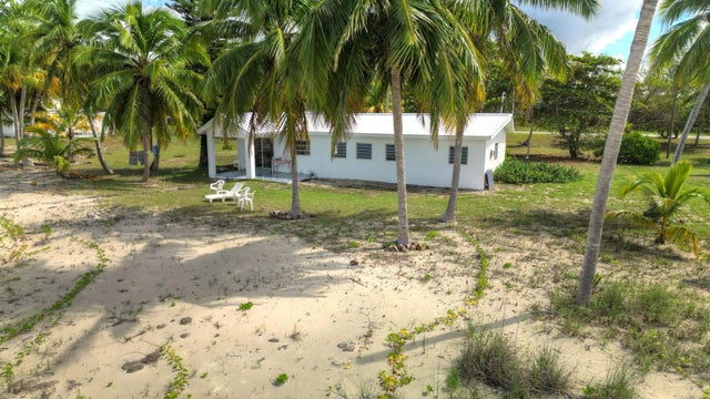 12, 12a & 13 Sandy Point, Abaco