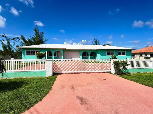 #32 Ludford Road Triplex, Grand Bahama/Freeport