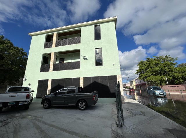 East Bay Street, New Providence/Paradise Island