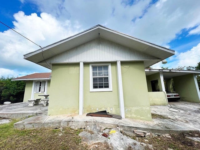 Hillside Park Road, New Providence/Paradise Island