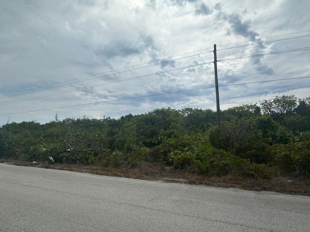 2 Lil Bluff Savannah Soun, Eleuthera