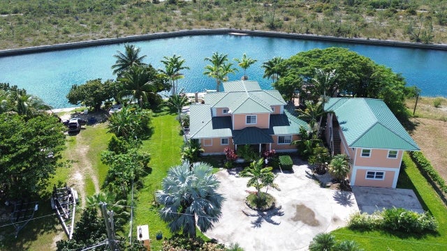 10 Alpine Lane, Pine Bay, Grand Bahama/Freeport