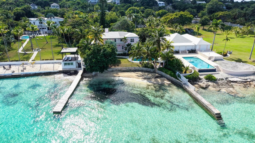 Blackbeards Cove, New Providence/Paradise Island