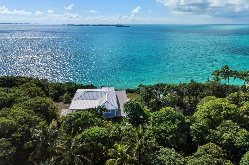 Oceanfront Retreat, Eleuthera