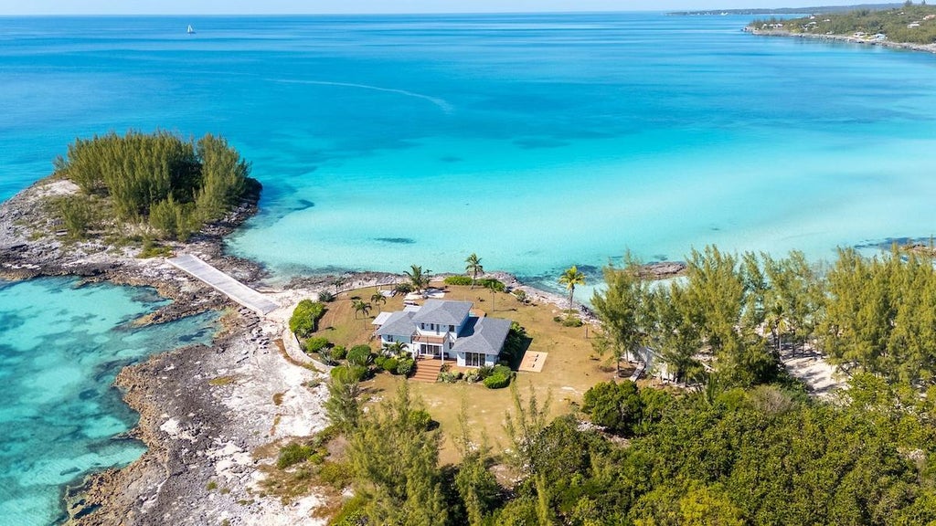 Beachfront Estate, Eleuthera