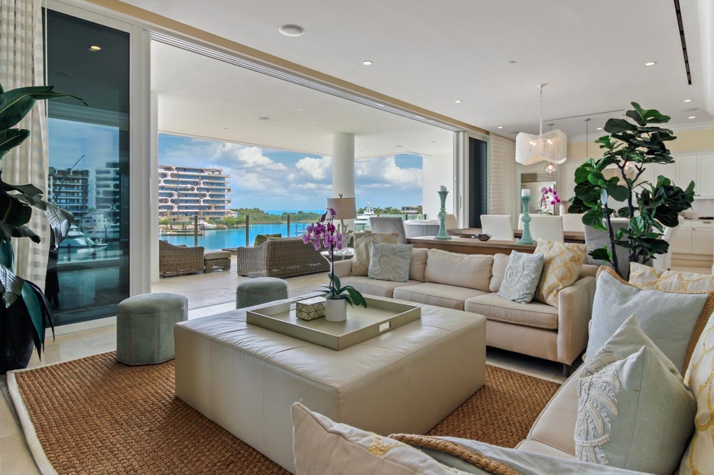 Albany 3b, New Providence/Paradise Island