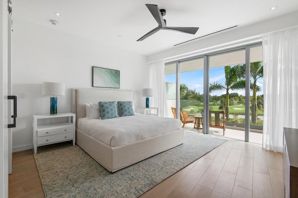 Goldwynn 235, New Providence/Paradise Island