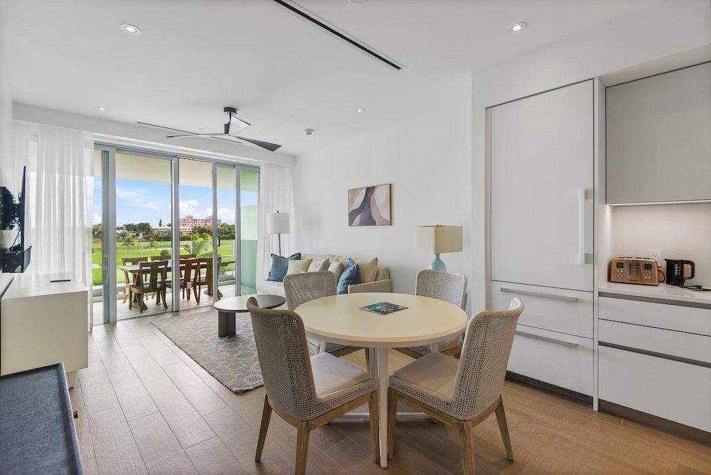 Goldwynn 337, New Providence/Paradise Island